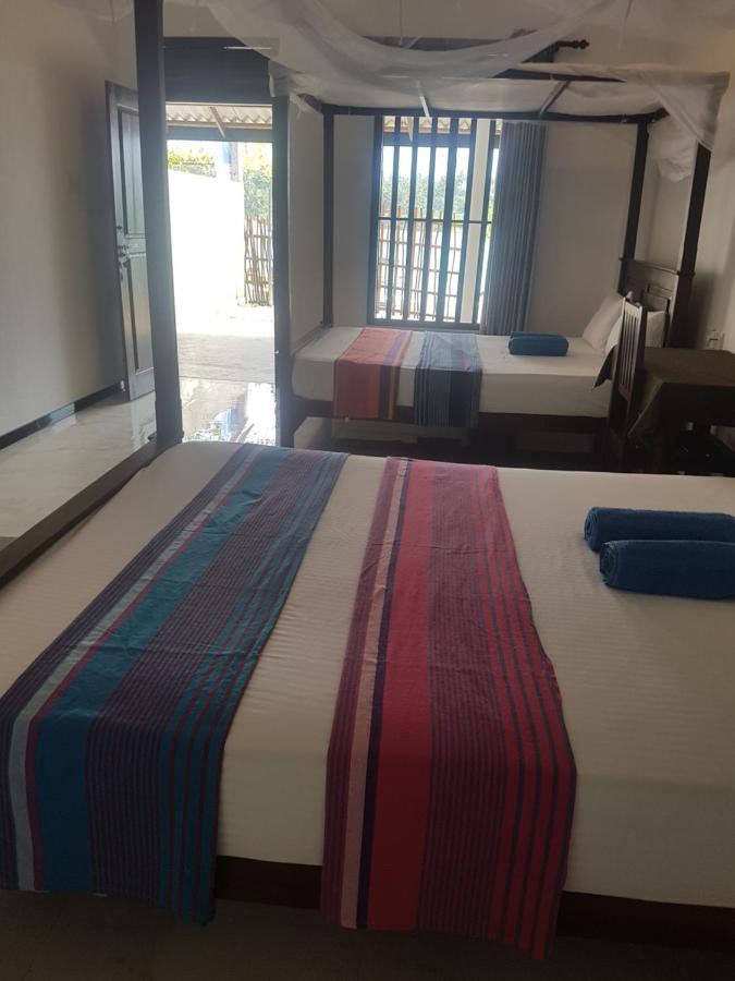 Bed and Breakfast Sea Port Hiriketiya Dikwella Exterior foto